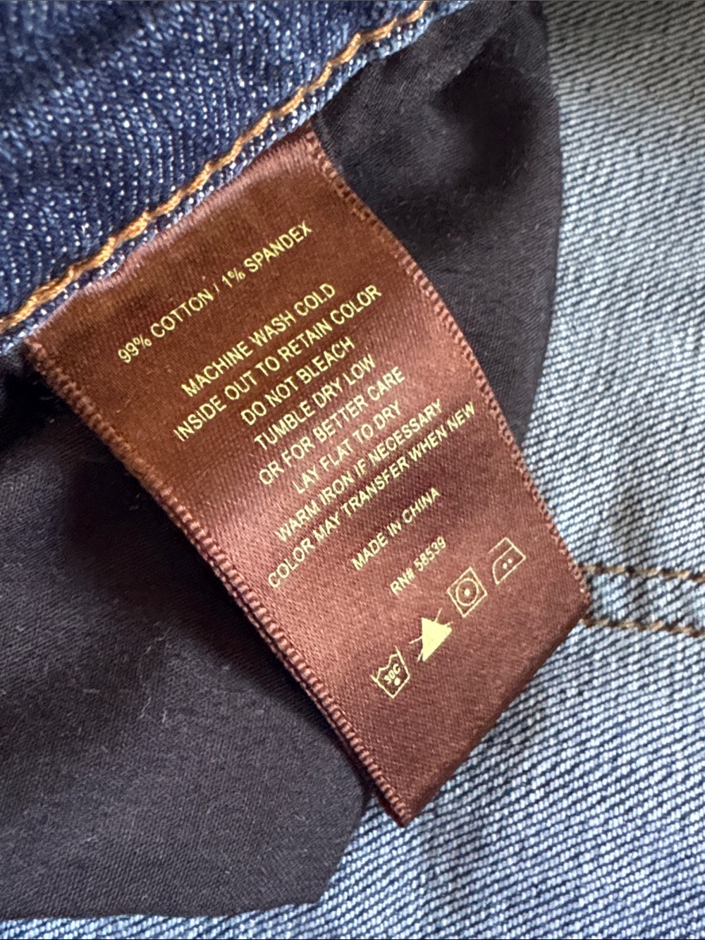 Kut from the Kloth Medium Blue Cropped Wide Roll-Hem Jeans - Picture 3 of 6